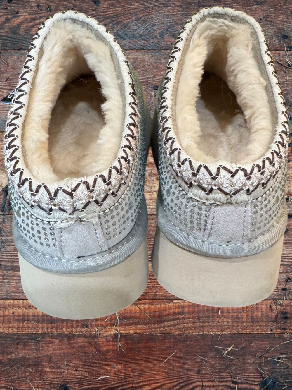 UGG RARE Vintage Tasman Platform Rhinestone Suede Mules Clogs Slippers Sand Grey - Picture 12 of 16